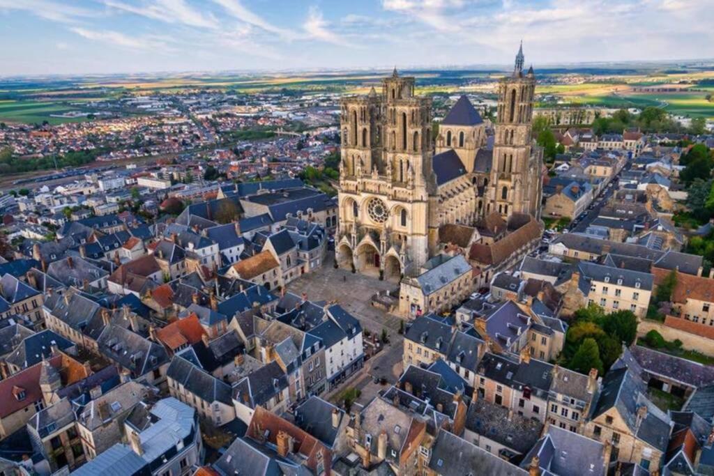 Appartement Jolie Vue Laon Kültér fotó