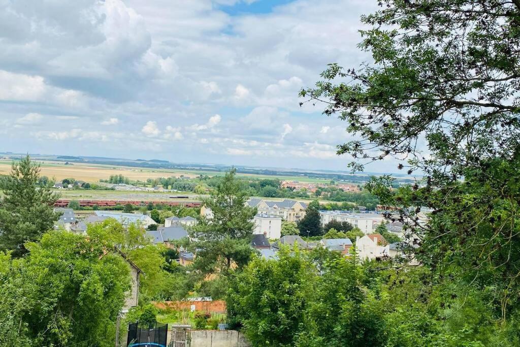 Appartement Jolie Vue Laon Kültér fotó